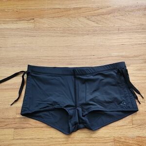 Nike ACG women's Athletic Running Shorts Size Small